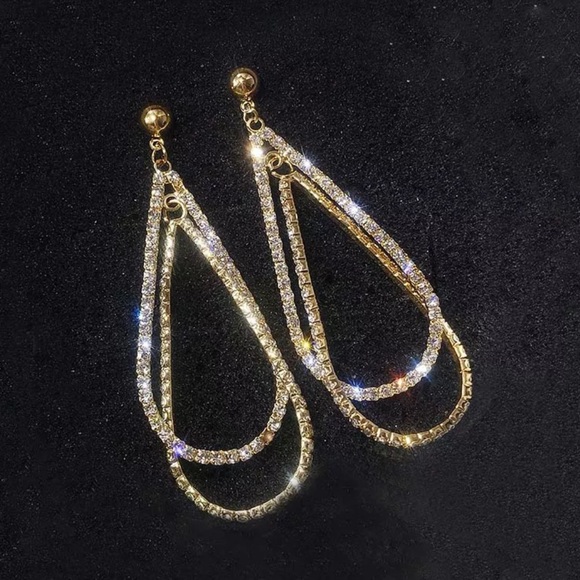 🔥NEW 18K Yellow Gold Diamond Long Drop Earrings🔥 - Picture 6 of 6